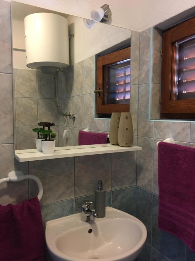 Apartmani Mara Rogoznica Rogoznica  Exteriör bild