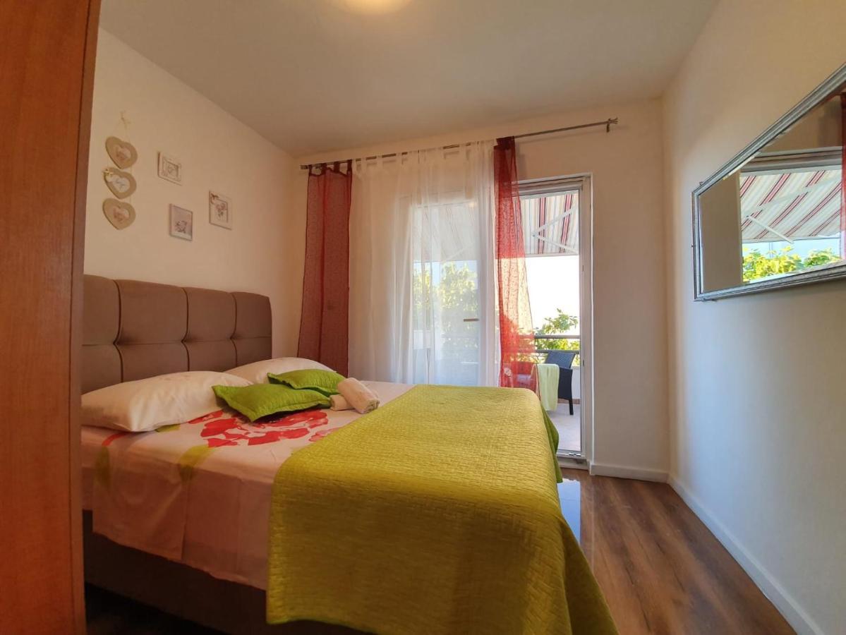 Apartmani Mara Rogoznica Rogoznica  Exteriör bild