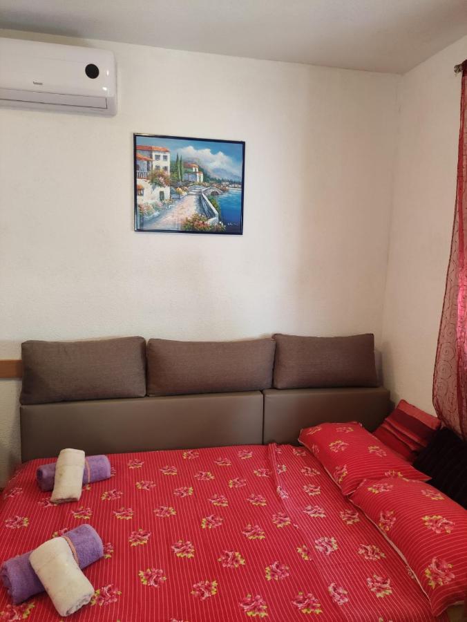 Apartmani Mara Rogoznica Rogoznica  Exteriör bild